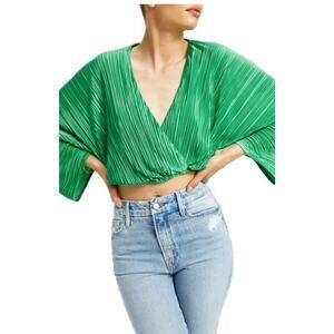 GOOD AMERICAN Long Sleeve Summer Green Plisse Surplice Crop Top 1/2